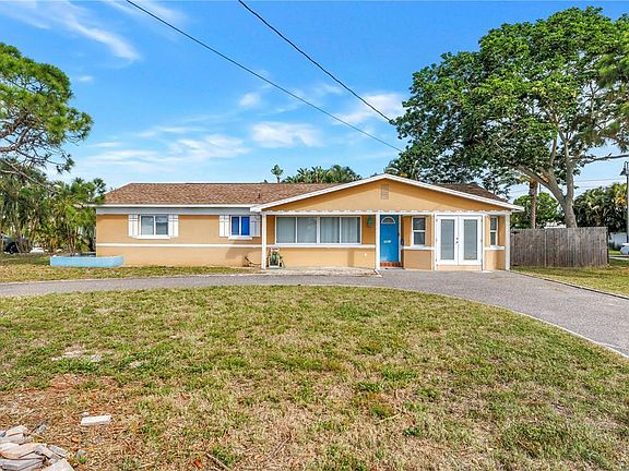 4th image of 7901 CAUSEWAY BOULEVARD S