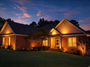 706 Pin Oak Dr, Searcy, AR 72143