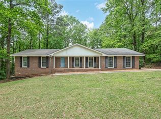 3025 Robertswood Dr, Powder Springs, GA 30127