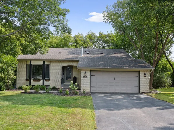 5070 Evergreen Ln N, Plymouth, MN 55442