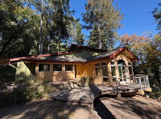 1840 Redwood Drive, Healdsburg, CA 95448