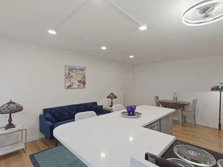 5631 N Sheridan Rd #S1101 — Photo 7