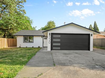 520 Grand Ave, Central Pt, OR, 97502