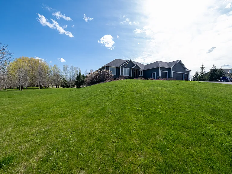 6531 Century Ln — Photo 46