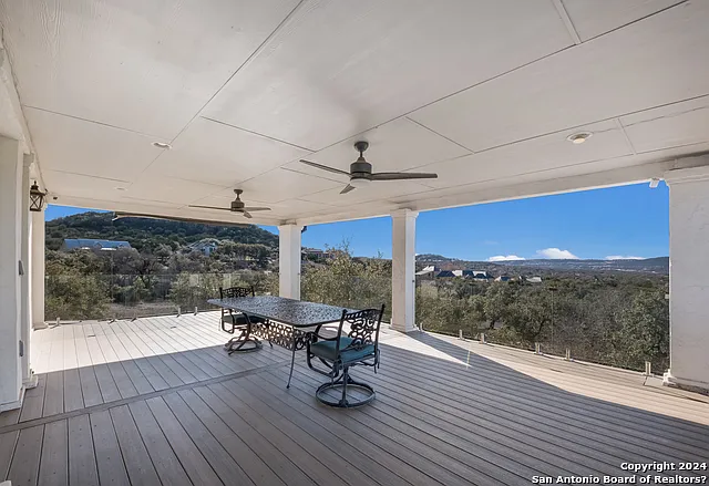 6710 Manor Hl — Photo 5