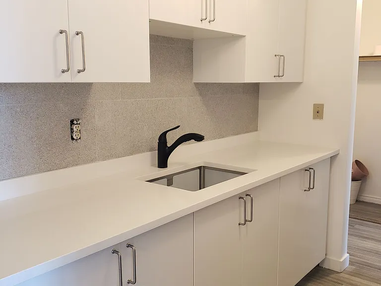 1177 Belanger Ave #413 — Photo 7