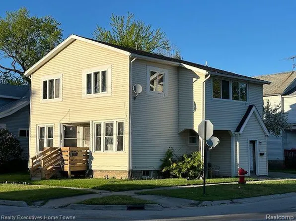1334 13th St, Port Huron, MI 48060