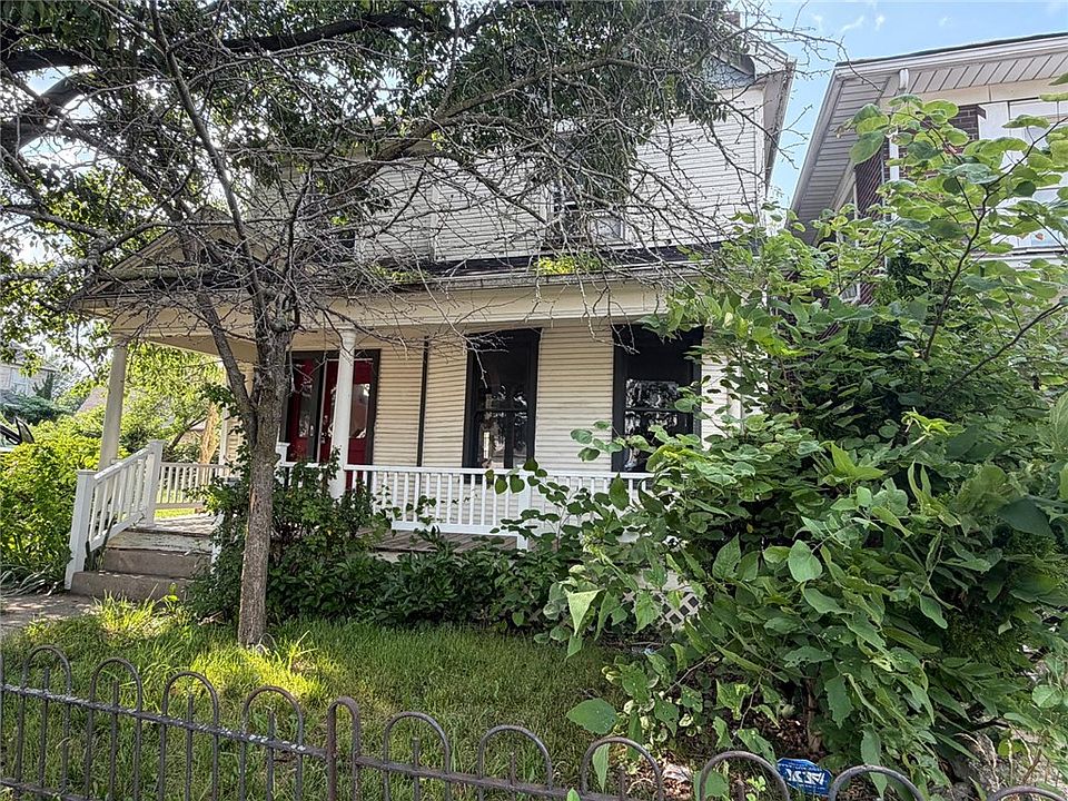 1st image of 23 E Parkwood Dr