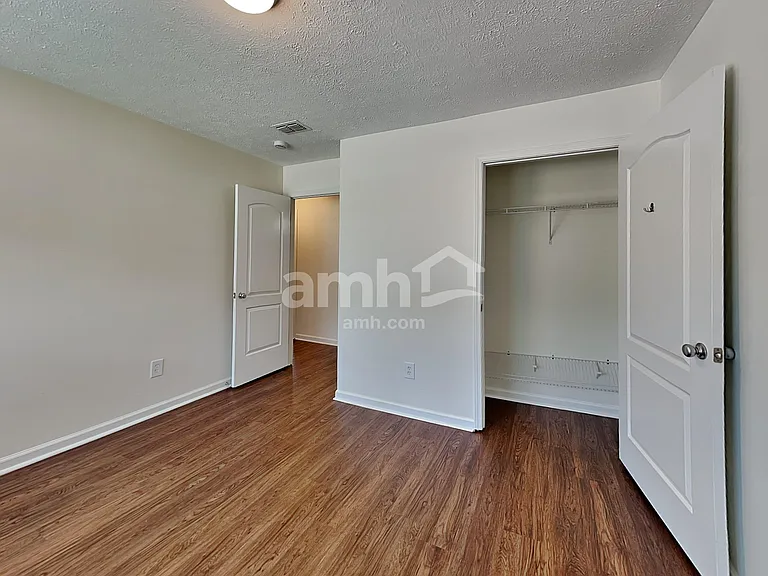 127 Paige Park Ln — Photo 17