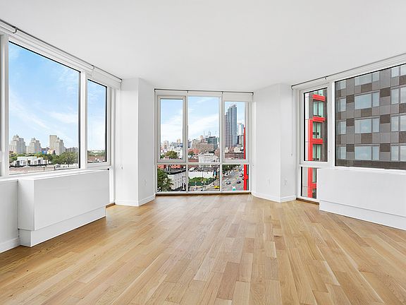 5th image of 470 Dean St APT 706
