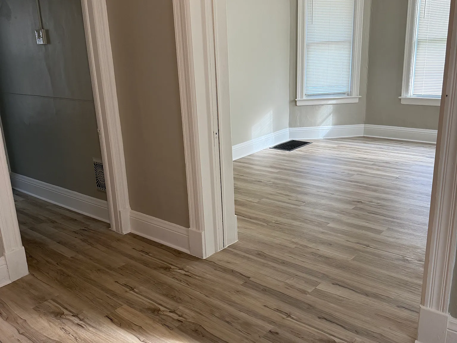 1 bed, $1,300 — Photo 3