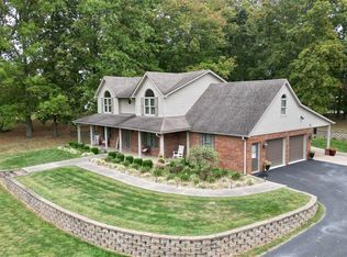 224 Parkwood Dr, Campbellsville, KY