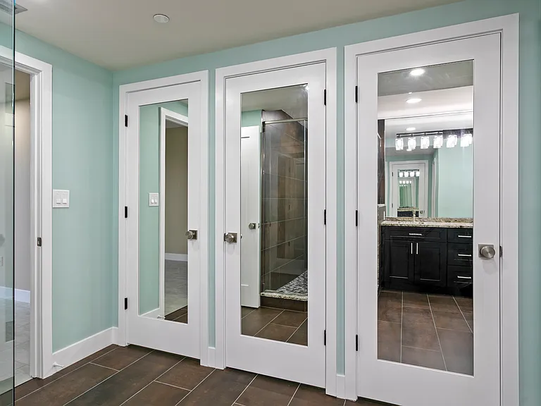 1 Beach Dr SE #1112 — Photo 28