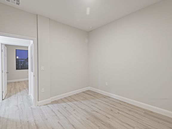 2nd image of 950 Alcalde St E