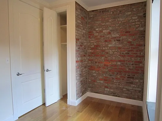 Rented by Centennial Properties NY | media 21