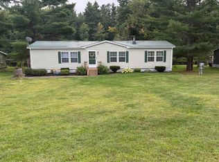 30 Stewart Ln, Brasher Falls, NY 13613
