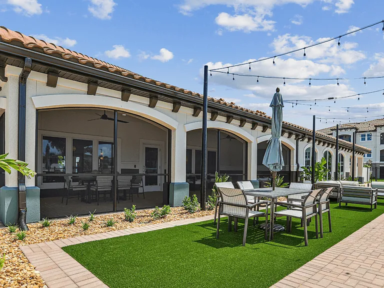 Revello Apartments — Photo 62