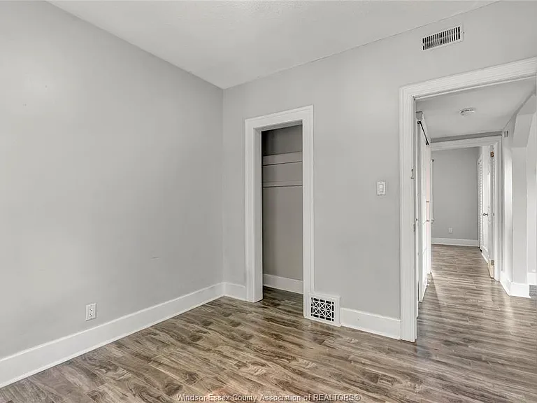 844 Ellrose Ave #UPPER — Photo 12