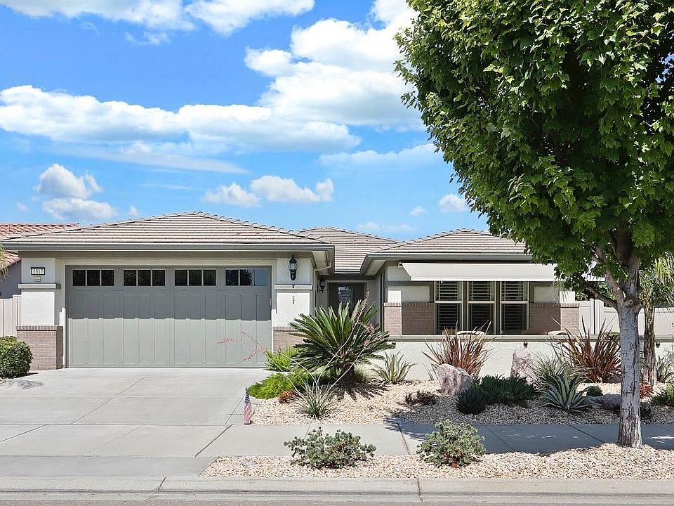 1st image of 2517 Shadow Berry Dr