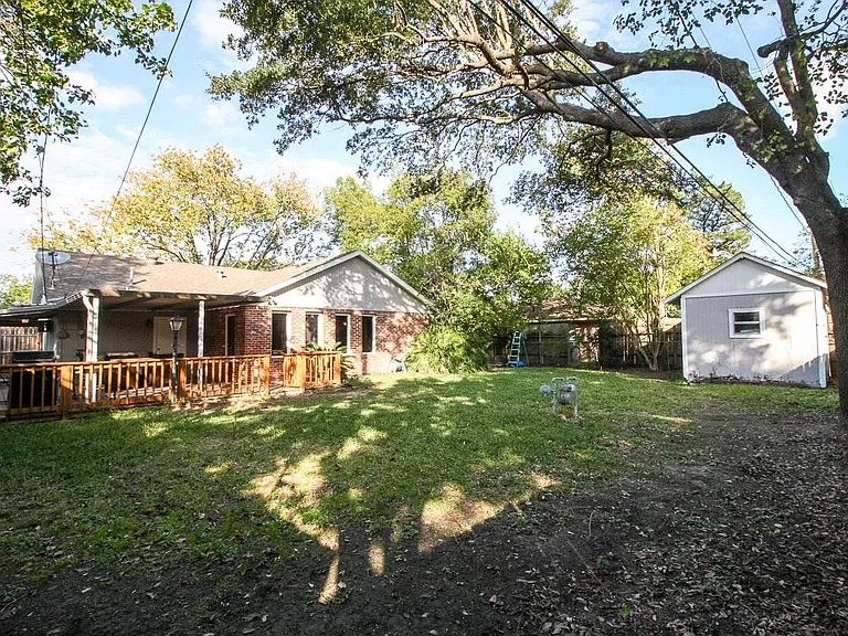 2307 Ansbury Dr — Photo 16