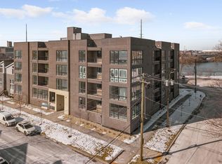 2904 S Hillock Ave #407, Chicago, IL 60608