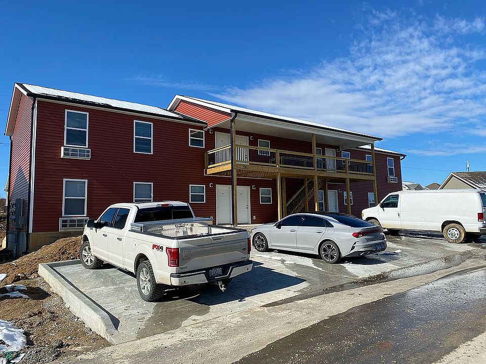 2nd image of 176 Highland Dr