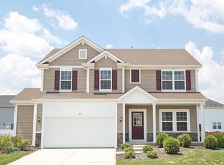 572 S Stonebrook Dr, Romeoville, IL 60446