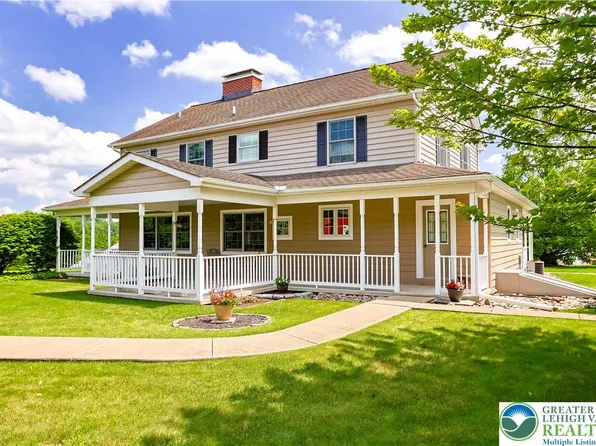 6513 Station Vw W, Zionsville, PA 18092