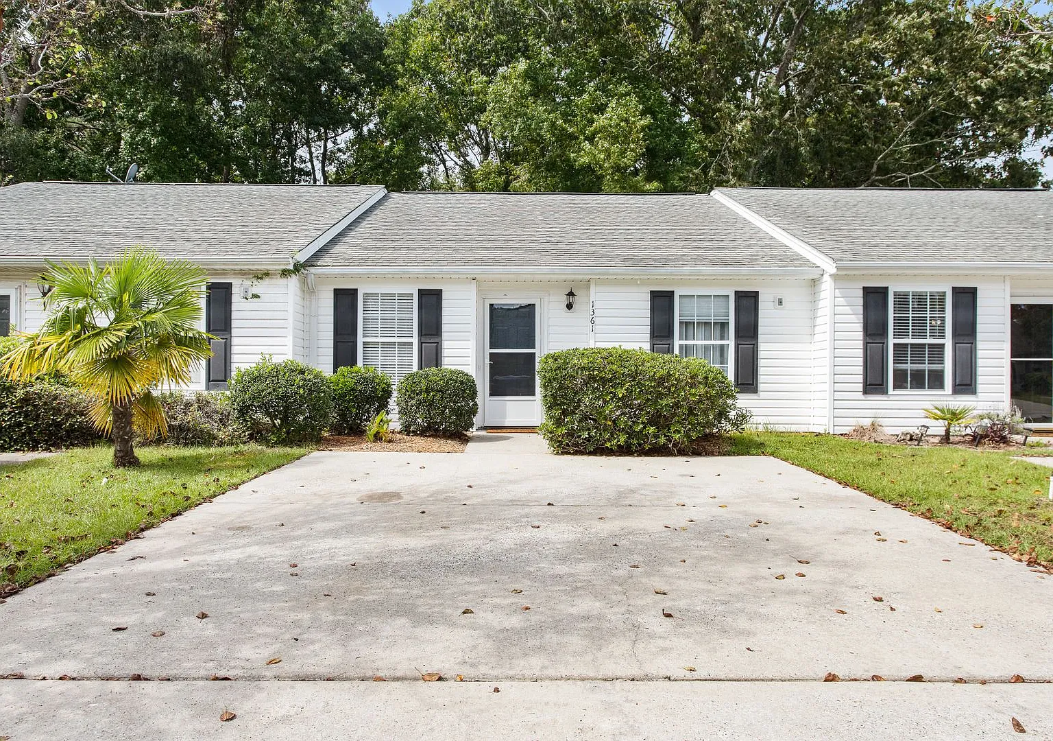 Primrose Place- 1361 Pinnacle Lane — Photo 4