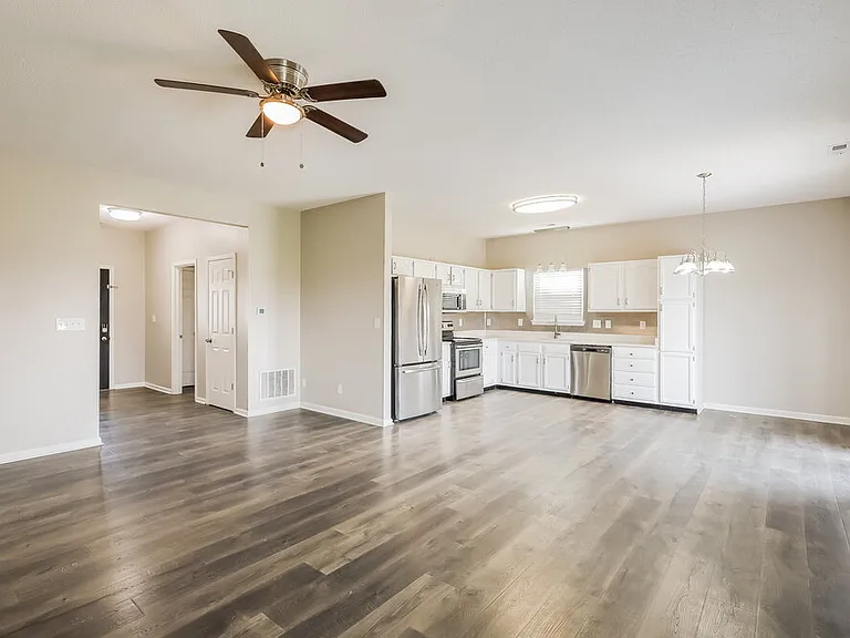 3550 Limelight Ln — Photo 4