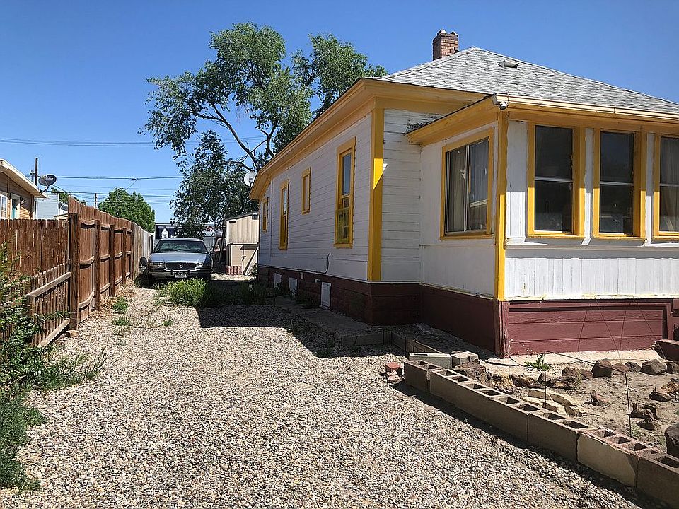 2nd image of 136 Teller Ave
