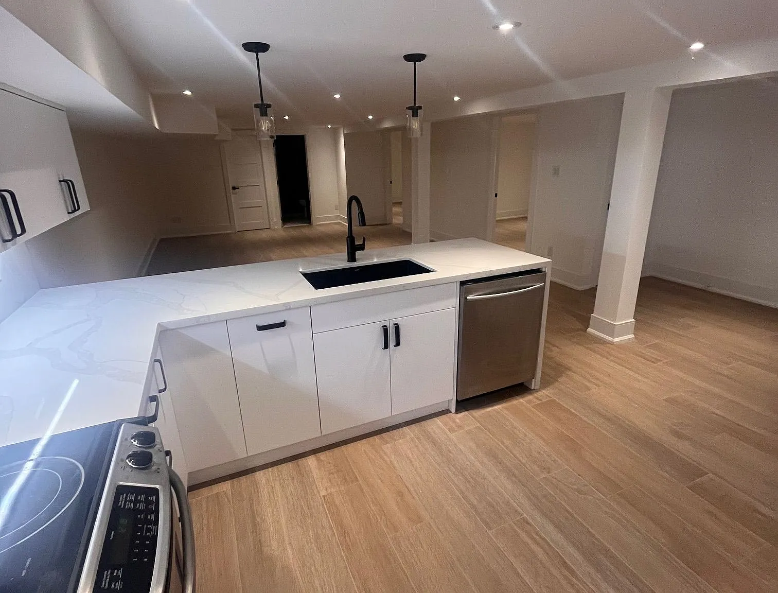 2 bed, $2,100 — Photo 3