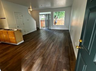 8680 NE Hyde Park Ln, Hillsboro, OR 97006