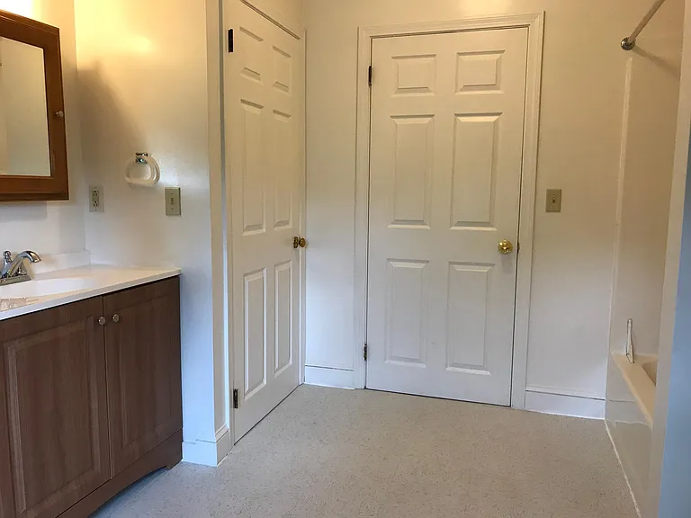 17 Park St — Photo 7