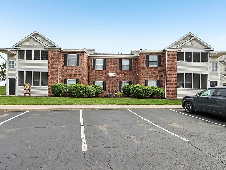 Washington Village Apartments — Photo 29