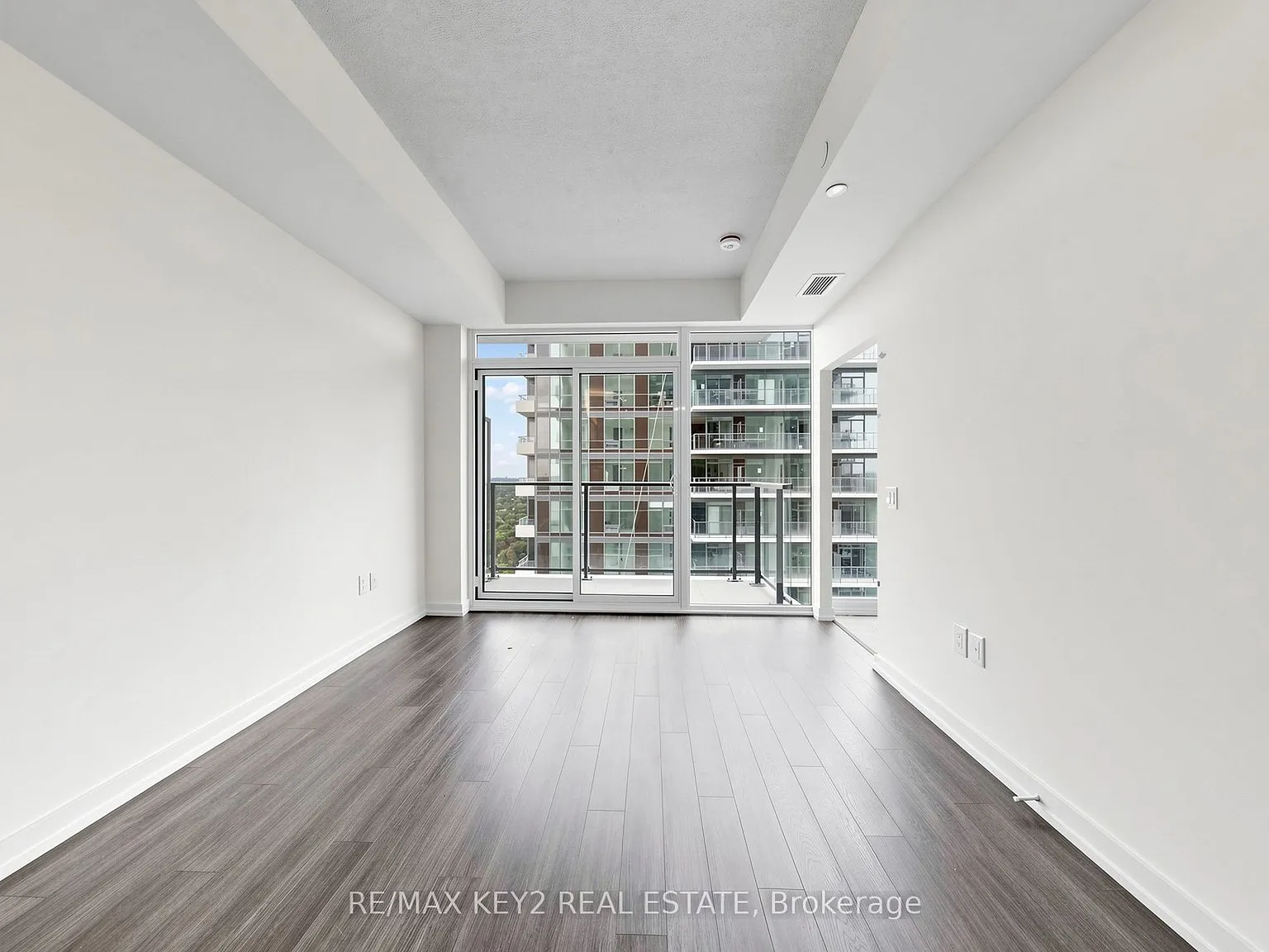 2 bed, $2,295 — Photo 2