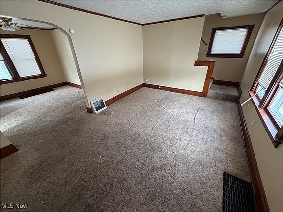 2nd image of 783 Leonard St