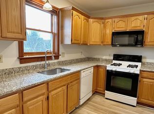 750 Silver St #2, Manchester, NH 03103