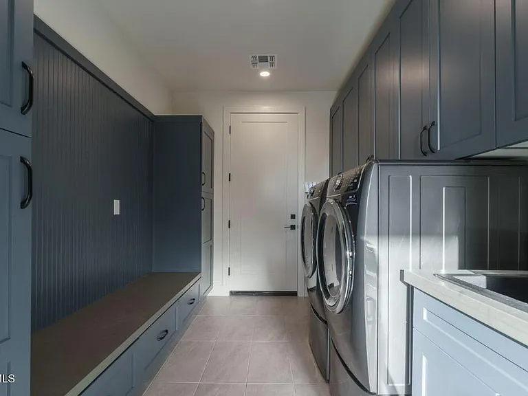 8504 S 10th Ln #4 — Photo 13
