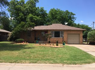 9317 Village Dr, Oklahoma City, OK 73120