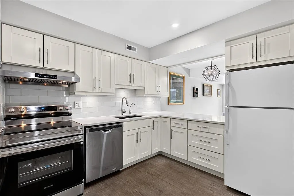 3 bed, 1248 sqft, $3,000 — Photo 4