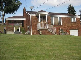 3650 Pinewood Dr, Homestead, PA