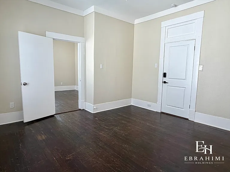 512 E Quincy St #3 — Photo 9