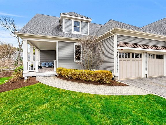 2nd image of 23 Woodmere Dr #13