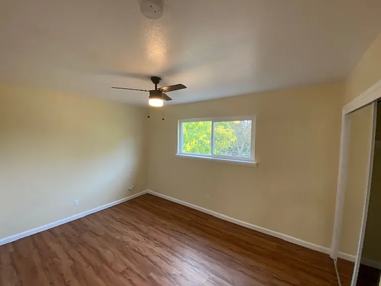 5712 Kenneth Ave #D — Photo 22