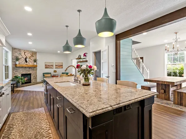 15084 Appaloosa Trl NE, Prior Lake, MN 55372