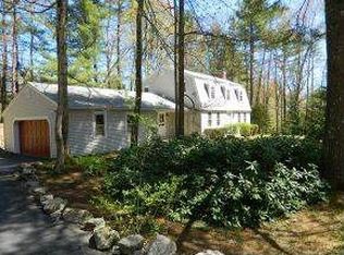 11 Seton Dr, Bedford, NH 03110