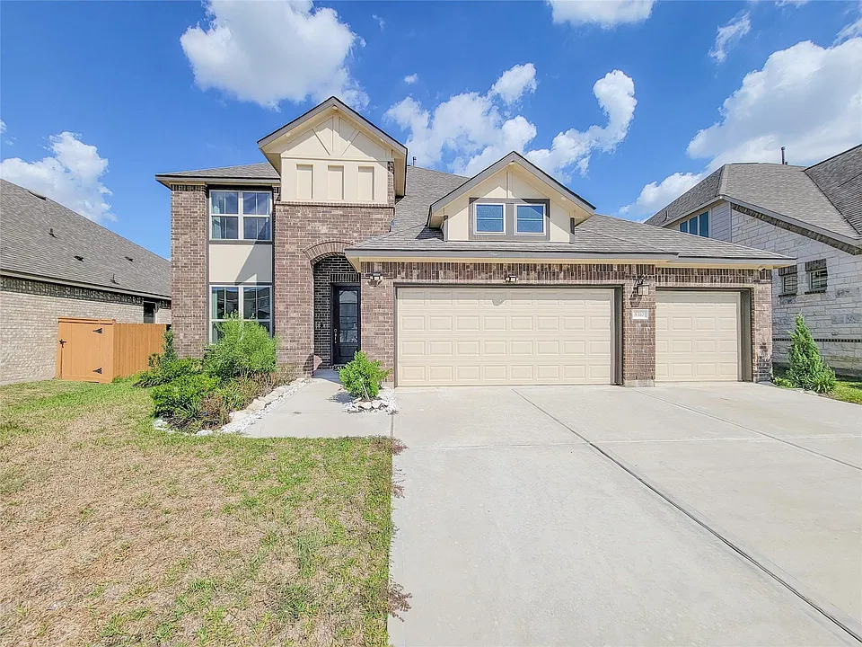 5310 Paradise Cove Ln