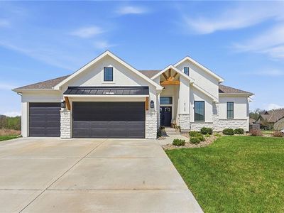 18120 N Peach Blossom Dr, Platte City, MO, 64079