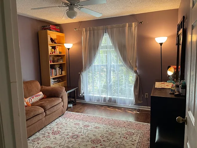 5355 Saint Ives Ln — Photo 9